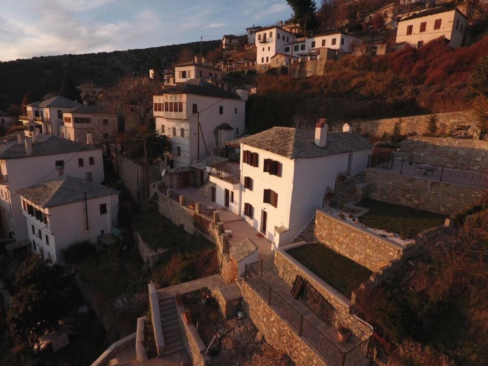 1822 Makrinitsa Suites Exterior foto